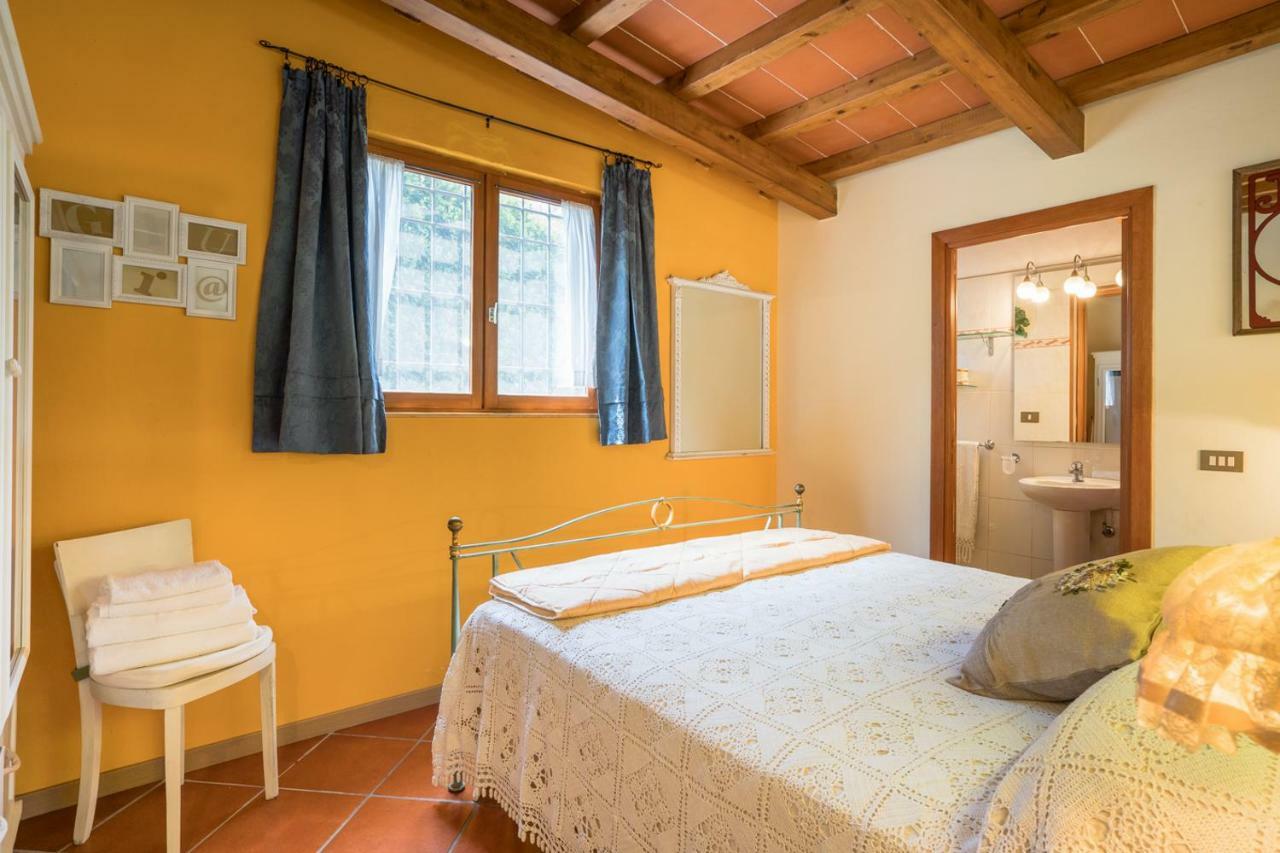 B&B Rosso Baccara Montevettolini Exterior foto